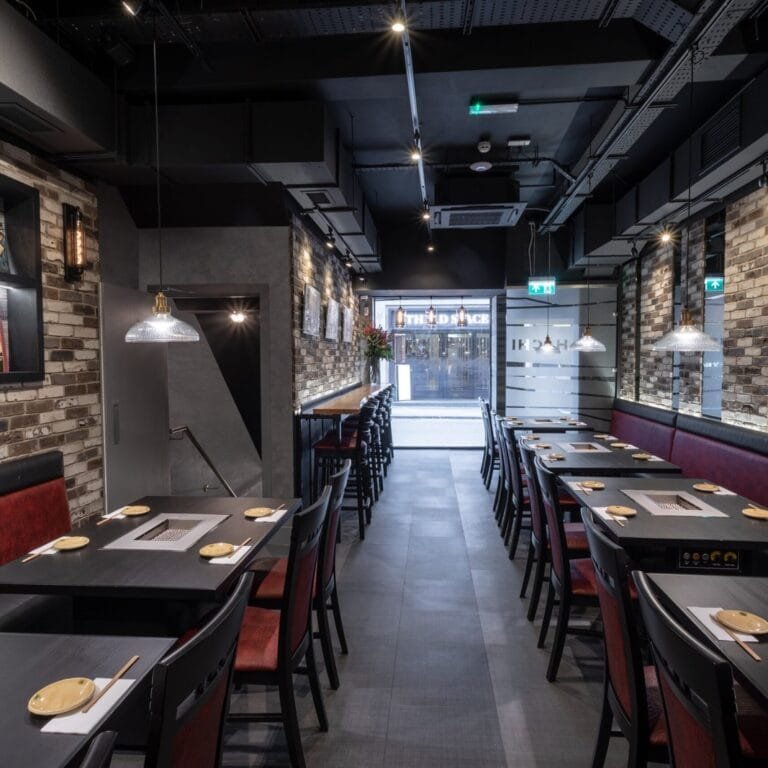 Hachi BBQ, 伦敦苏豪区 – LCC